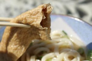 きつねうどん+1