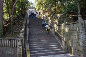 本殿へ向けた最後の級階段