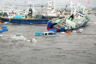 東日本大震災7_640